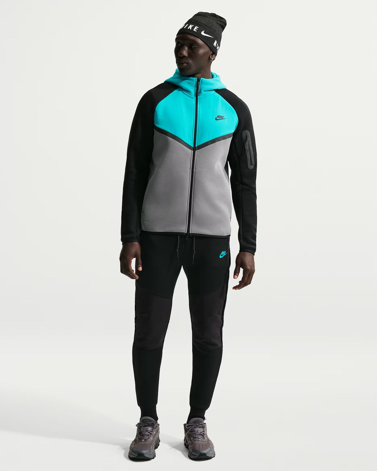 Tech Fleece Hoodie - Image 4